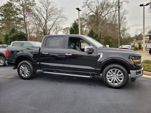 New 2025 Ford F150 XLT w/ Equipment Group 302A MID image 15