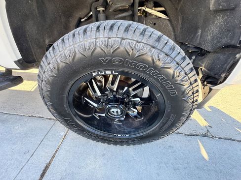 Used 2022 Ford F350 Lariat w/ Lariat Ultimate Package image 4