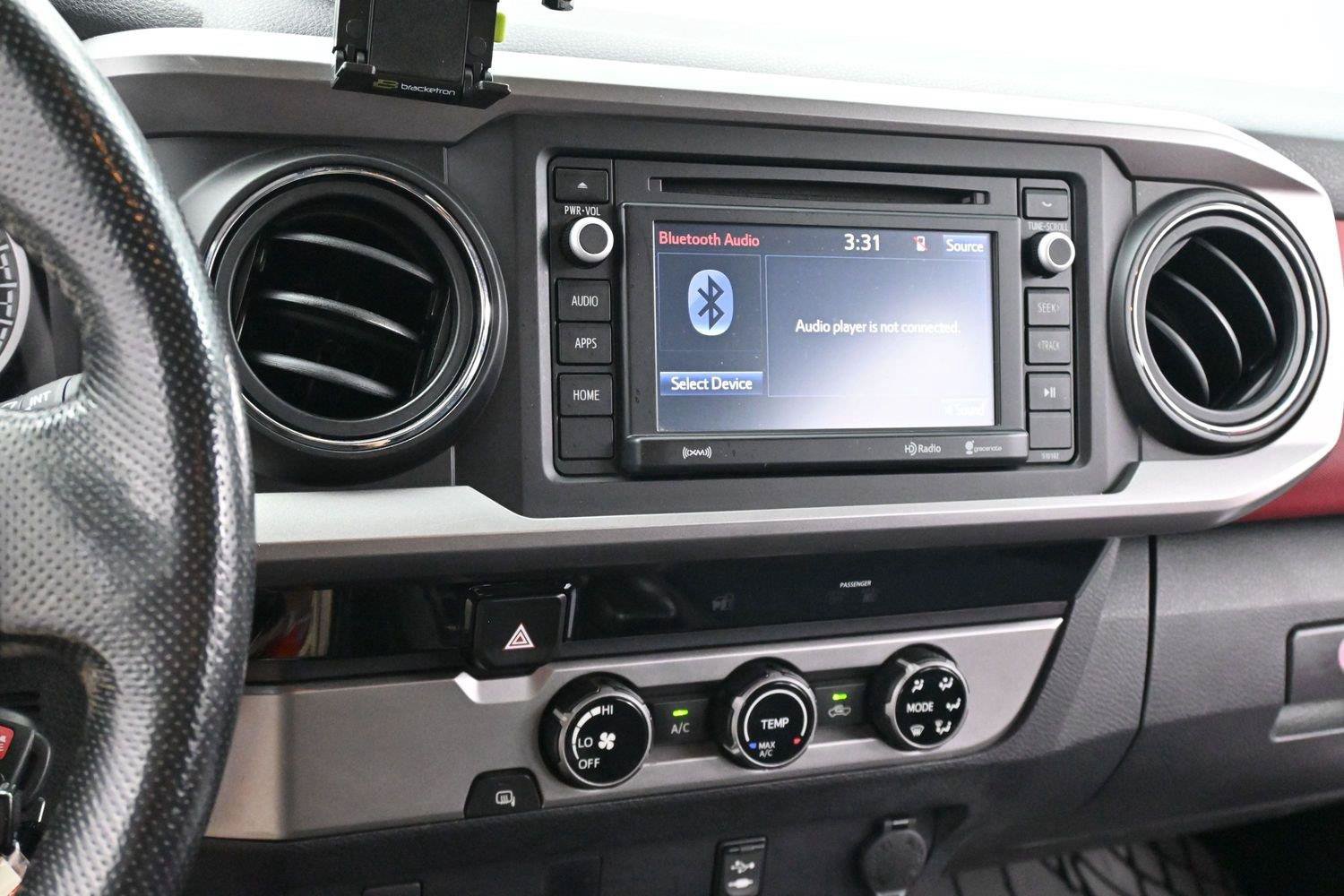 Used 2016 Toyota Tacoma SR5 w/ Towing Package RWD image 17