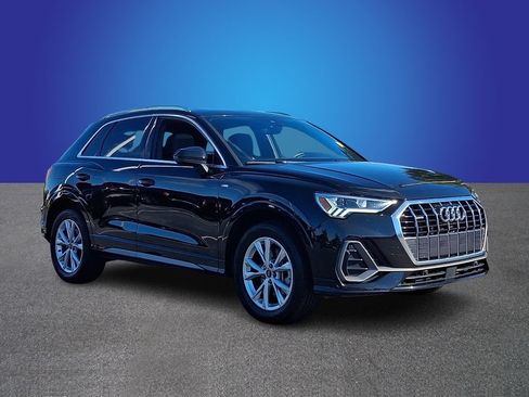 Used 2025 Audi Q3 2.0T Premium AWD/4WD image 3