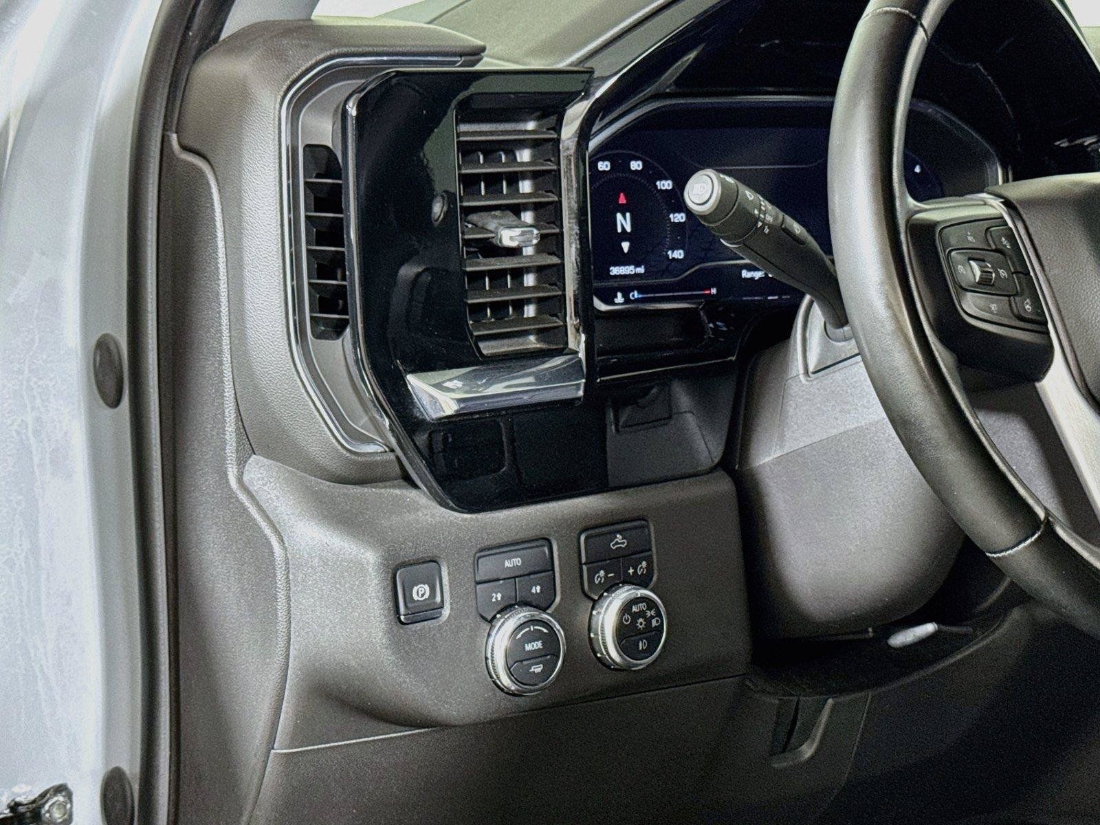 Certified 2024 GMC Sierra 1500 Elevation AWD/4WD image 8