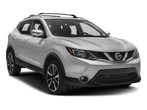 Used 2018 Nissan Rogue Sport SL FWD image 9