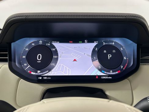 Used 2023 Land Rover Range Rover SE image 14