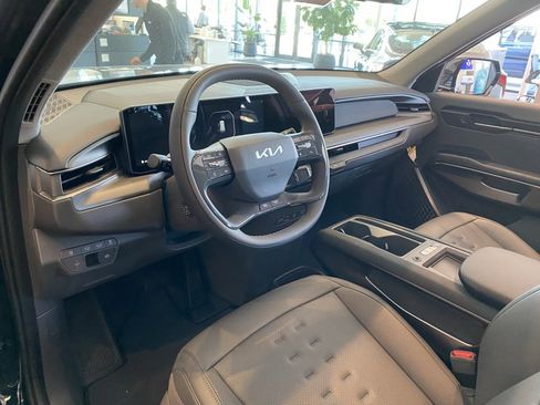 New 2026 Kia EV9 Wind image 11