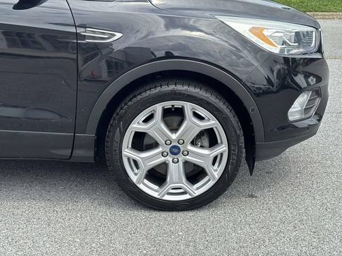 Used 2019 Ford Escape Titanium AWD/4WD image 8