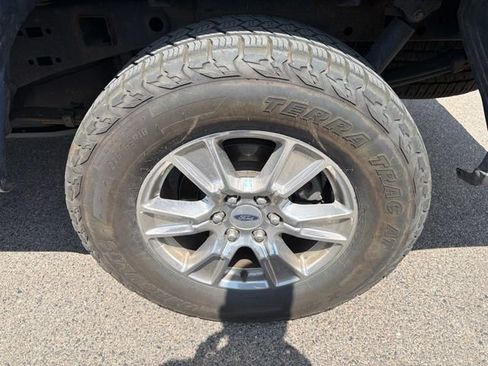 Used 2016 Ford F150 XLT w/ Equipment Group 302A Luxury AWD/4WD image 10