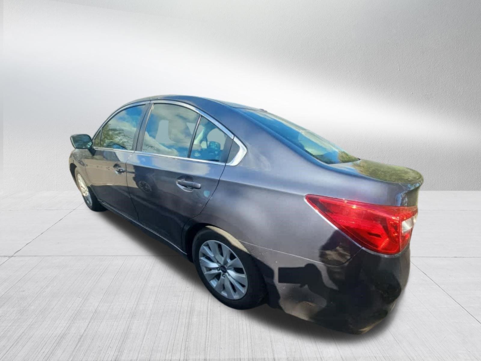 Used 2015 Subaru Legacy 2.5i Premium w/ Moonroof Package AWD/4WD image 6