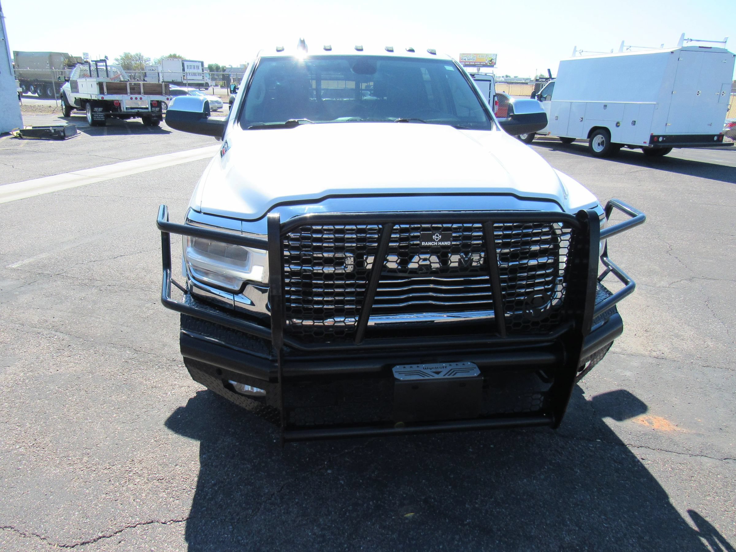 Used 2022 RAM 3500 Laramie AWD/4WD image 3