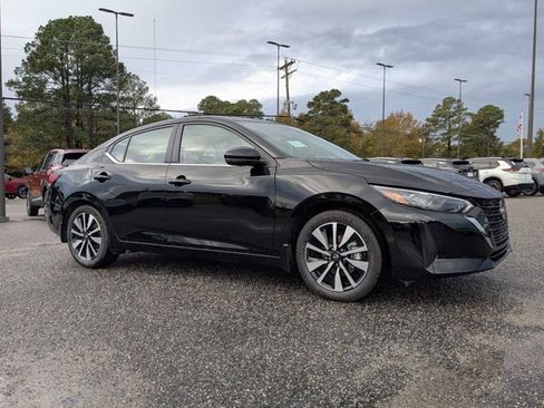 New 2025 Nissan Sentra SV w/ SV Premium Package image 2