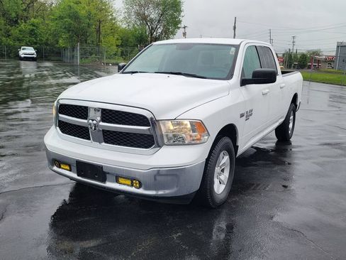 Used 2021 RAM 1500 Classic SLT AWD/4WD image 5