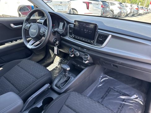 Used 2022 Kia Rio S FWD image 15
