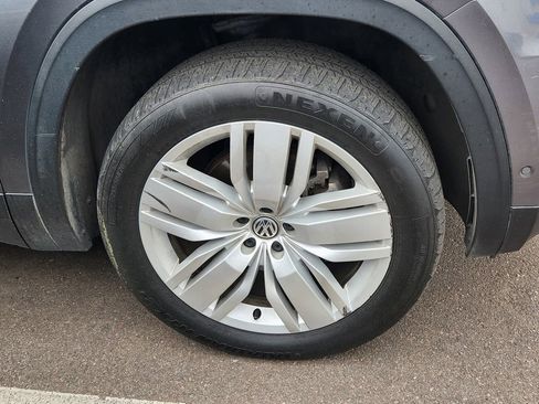 Used 2018 Volkswagen Atlas SEL Premium AWD/4WD image 7