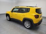 Used 2019 Jeep Renegade Latitude w/ Cold Weather Group image 3