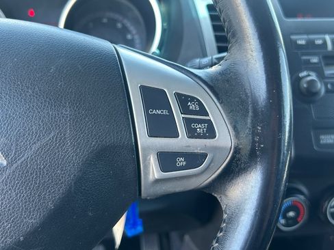 Used 2007 Mitsubishi Outlander ES FWD image 15