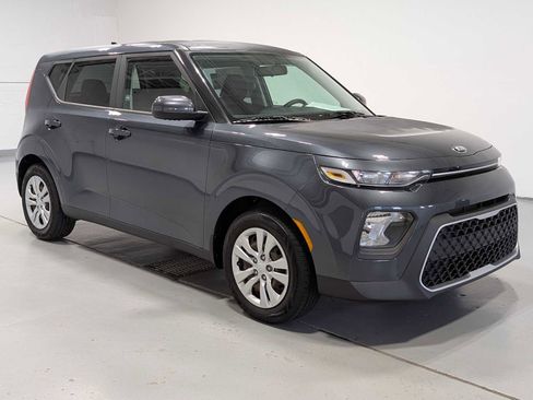 Used 2020 Kia Soul LX FWD image 6