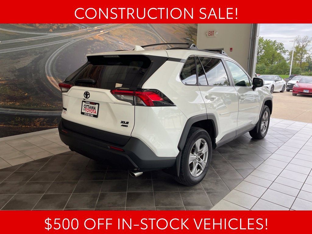 Used 2023 Toyota RAV4 XLE w/ Convenience Package AWD/4WD image 6