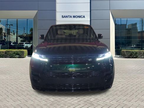New 2026 Land Rover Range Rover Sport Dynamic SE AWD/4WD image 8