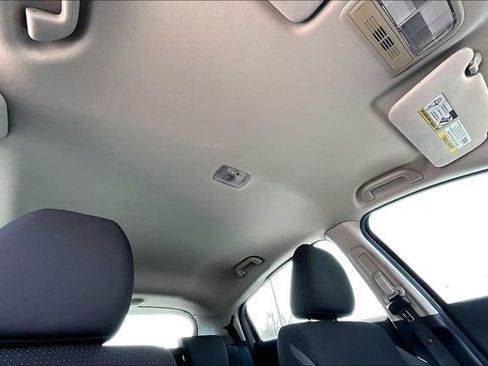 Used 2019 Honda HR-V LX image 24