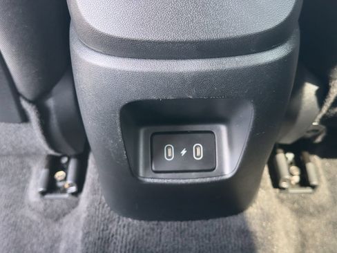 Used 2024 Hyundai Elantra SE FWD image 19
