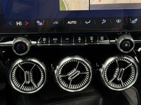 New 2026 Chevrolet Blazer EV LT image 15