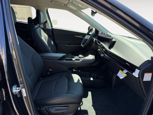 New 2026 Kia EV6 Light AWD/4WD image 19