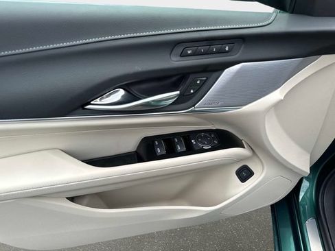 New 2026 Cadillac CT4 Premium Luxury w/ Super Cruise Package AWD/4WD image 17