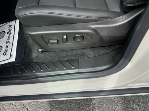 New 2026 Chevrolet Colorado Trail Boss image 16