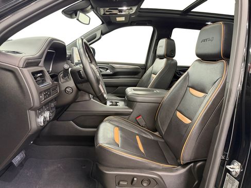 Used 2023 GMC Yukon AT4 w/ Max Trailering Package AWD/4WD image 9