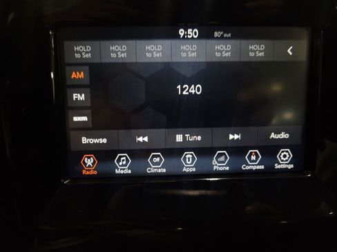 Used 2018 Jeep Compass Latitude w/ Popular Equipment Group AWD/4WD image 25