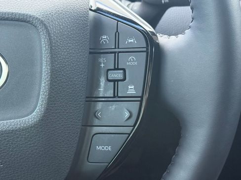 Used 2026 Toyota Prius image 25