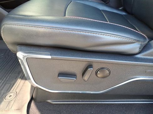 Used 2023 Ford F150 Lariat w/ Max Trailer Tow Package image 6