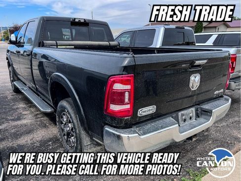 Used 2022 RAM 2500 Limited w/ Cold Weather Group AWD/4WD image 3
