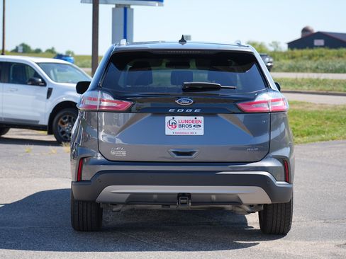 Used 2024 Ford Edge SEL w/ Convenience Package AWD/4WD image 4