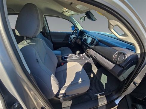 Used 2020 Toyota Tacoma SR image 19