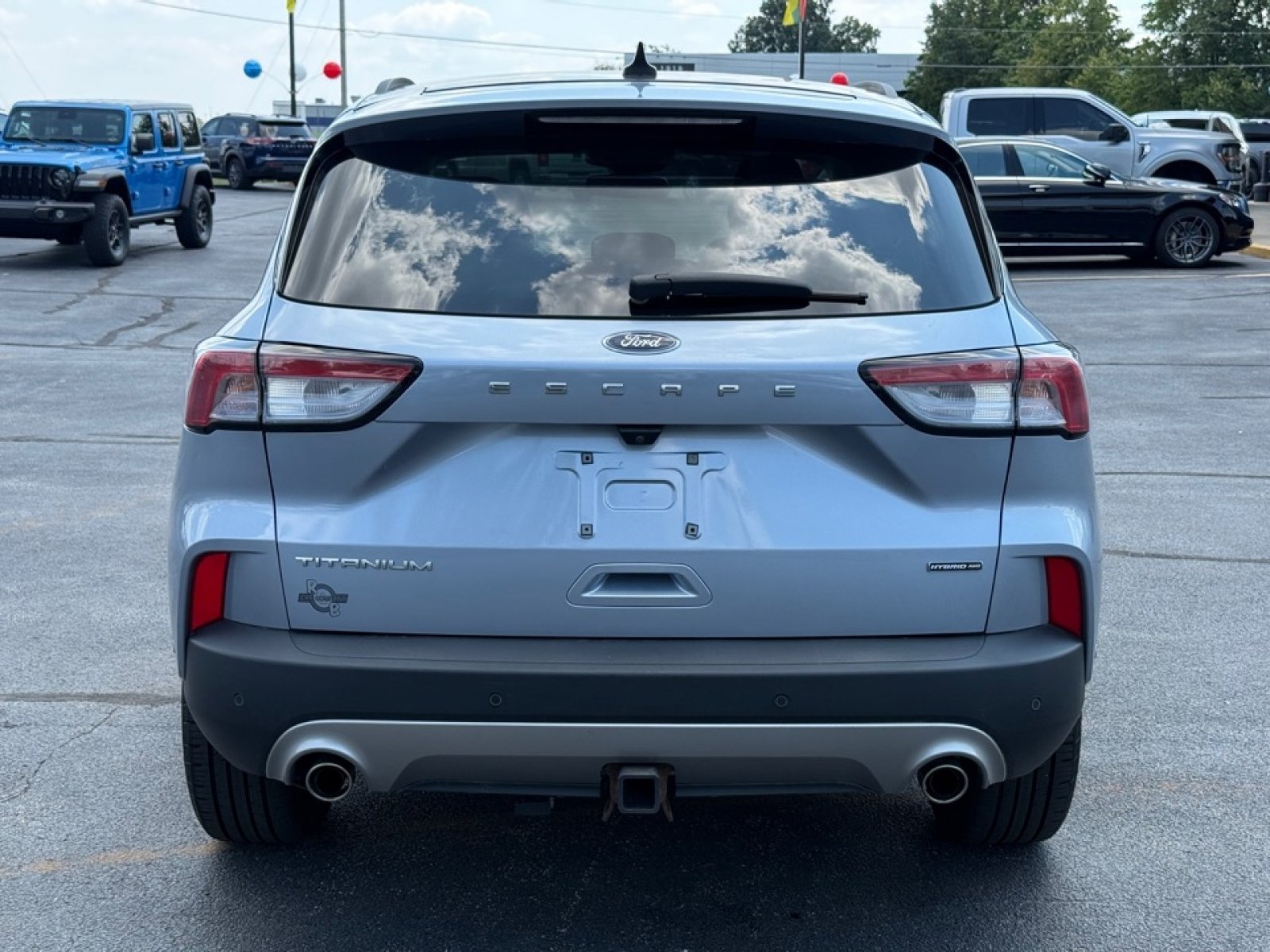 Used 2022 Ford Escape Titanium w/ Titanium Elite Package AWD/4WD image 7