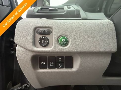 Used 2017 Honda Pilot Touring image 10