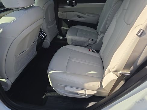 New 2026 Kia Sorento EX image 17