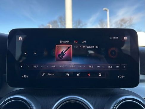 Certified 2022 Mercedes-Benz GLC 300 4MATIC image 17