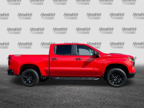 Used 2022 Chevrolet Silverado 1500 Custom Trail Boss w/ LPO, Dark Essentials Package image 3