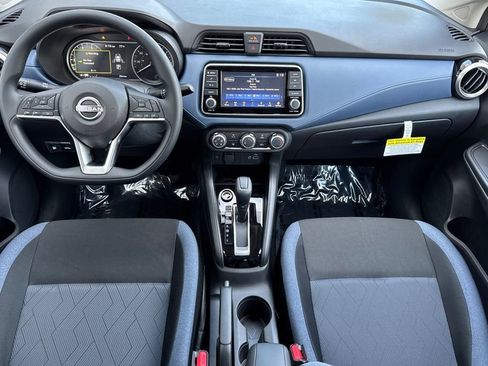 New 2025 Nissan Versa SV w/ Trunk Package FWD image 10