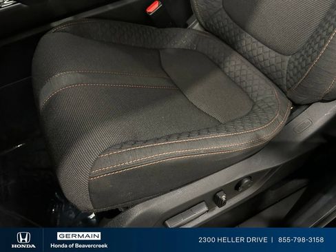 Certified 2025 Honda Pilot Sport image 19