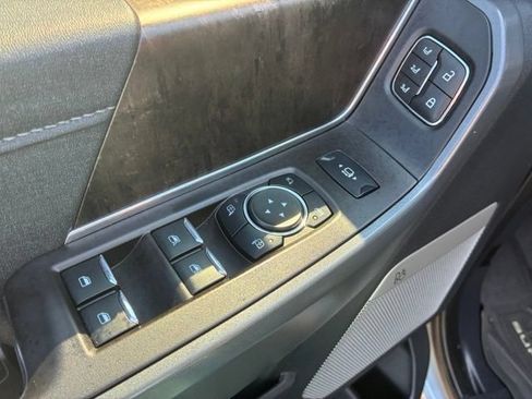 Used 2024 Ford F250 Lariat w/ Black Appearance Package AWD/4WD image 22