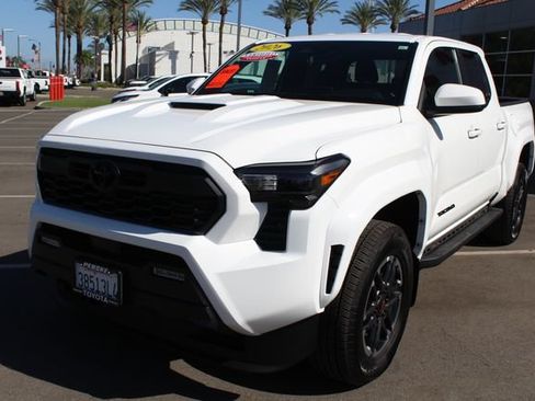 Certified 2026 Toyota Tacoma TRD Sport RWD image 4