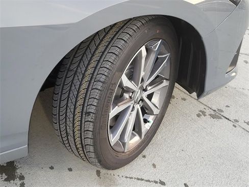 New 2026 Acura Integra image 6