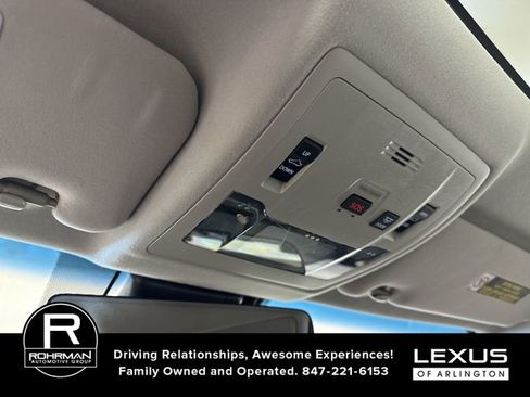 Used 2017 Lexus ES 350 image 10