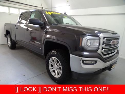 Used 2016 GMC Sierra 1500 SLE w/ SLE Value Package AWD/4WD image 1