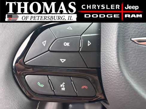 Used 2024 Chrysler Pacifica Touring-L w/ S Appearance Package FWD image 14