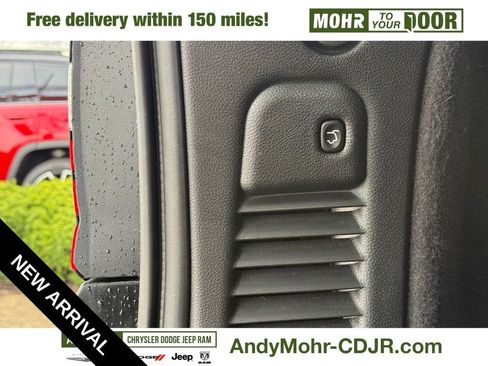 Used 2021 Dodge Durango R/T w/ Technology Group image 31