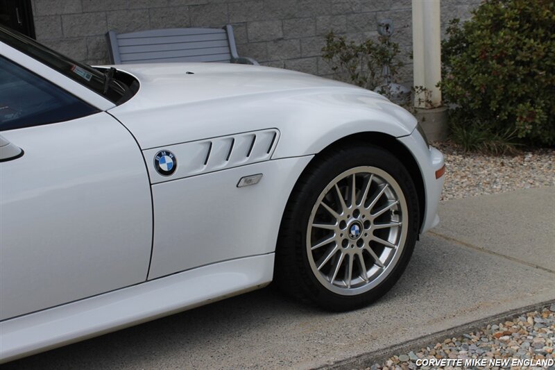 Used 2001 BMW Z3 3.0i RWD image 26
