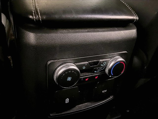 Used 2020 Ford Explorer XLT w/ Equipment Group 202A AWD/4WD image 33